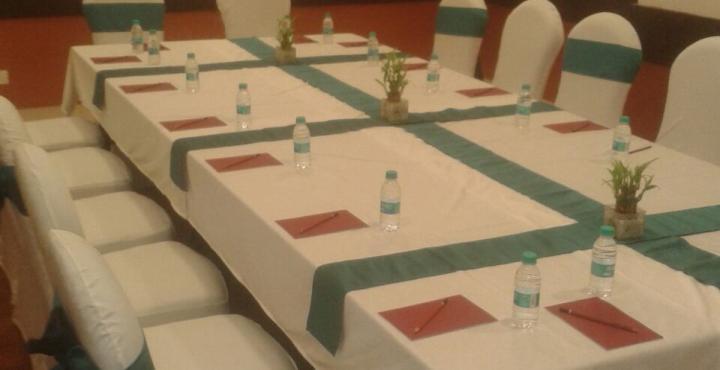 Xenious World Square Hotel Ghaziabad Exterior foto